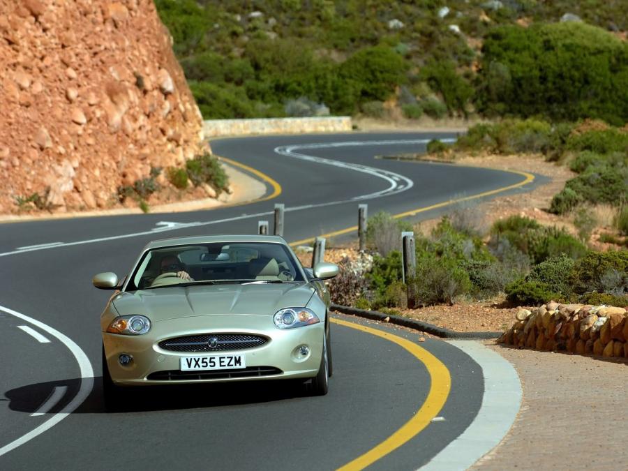  Jaguar XK Coupe 2006 года  (UK) (фото 34 из 38)
